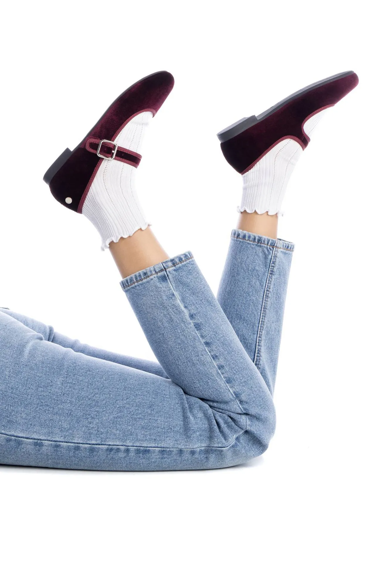 XTI Bailarina de mujer^Mujer Bailarinas