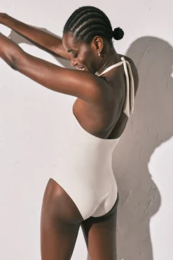 Women'secret Ba&ntilde;ador moldeador escote profundo blanco^Mujer Baño