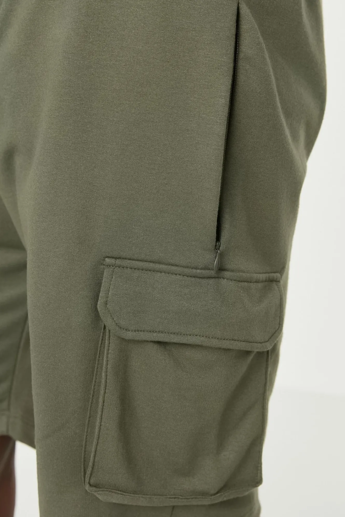 Trendyol Bermudas tipo jogger con bolsillos^Hombre Bermudas|Pantalones