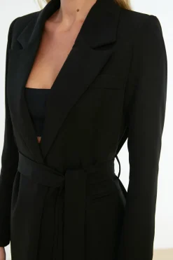 Trendyol Blazer con cintur&oacute;n^Mujer Chaquetas