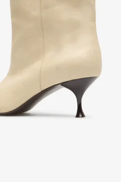 Cortefiel Bota tac&oacute;n kitten efecto coco^Mujer Botas