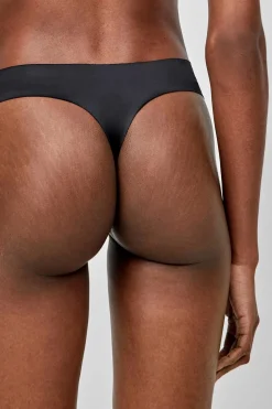 Gisela Braga tanga^Mujer Braguitas