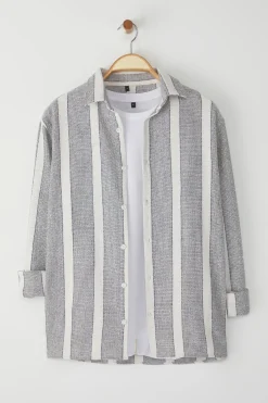 Trendyol Camisa de manga corta^Hombre Camisas