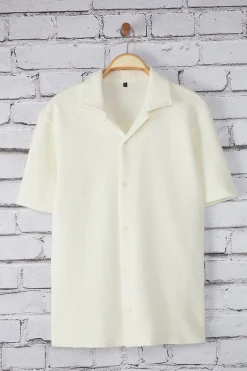 Trendyol Camisa de manga corta^Hombre Camisas