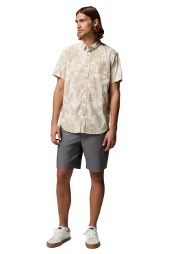 Columbia Camisa estampada de manga corta^Hombre Camisas