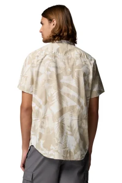 Columbia Camisa estampada de manga corta^Hombre Camisas