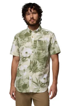 Columbia Camisa estampada de manga corta^Hombre Camisas