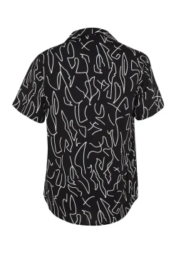 Trendyol Camisa estampada manga corta^Hombre Camisas