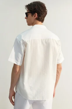 Trendyol Camisa oversize manga corta^Hombre Camisas