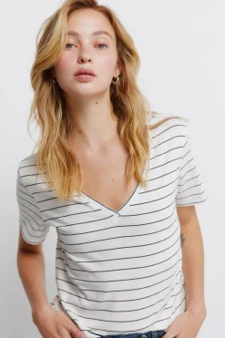 Springfield Camiseta b&aacute;sica algod&oacute;n cuello pico^Mujer Camisetas|Basic Bar