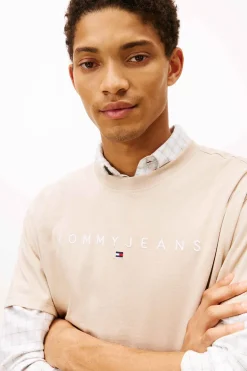 Tommy Jeans Camiseta de corte regular^Hombre Camisetas