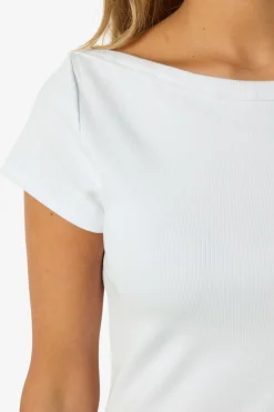 Noisy May Camiseta de manga corta con cuello barco^Mujer Camisetas