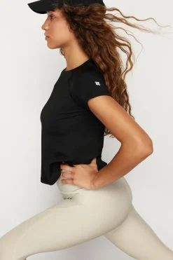 Trendyol Camiseta deportiva manga corta^Mujer Deporte