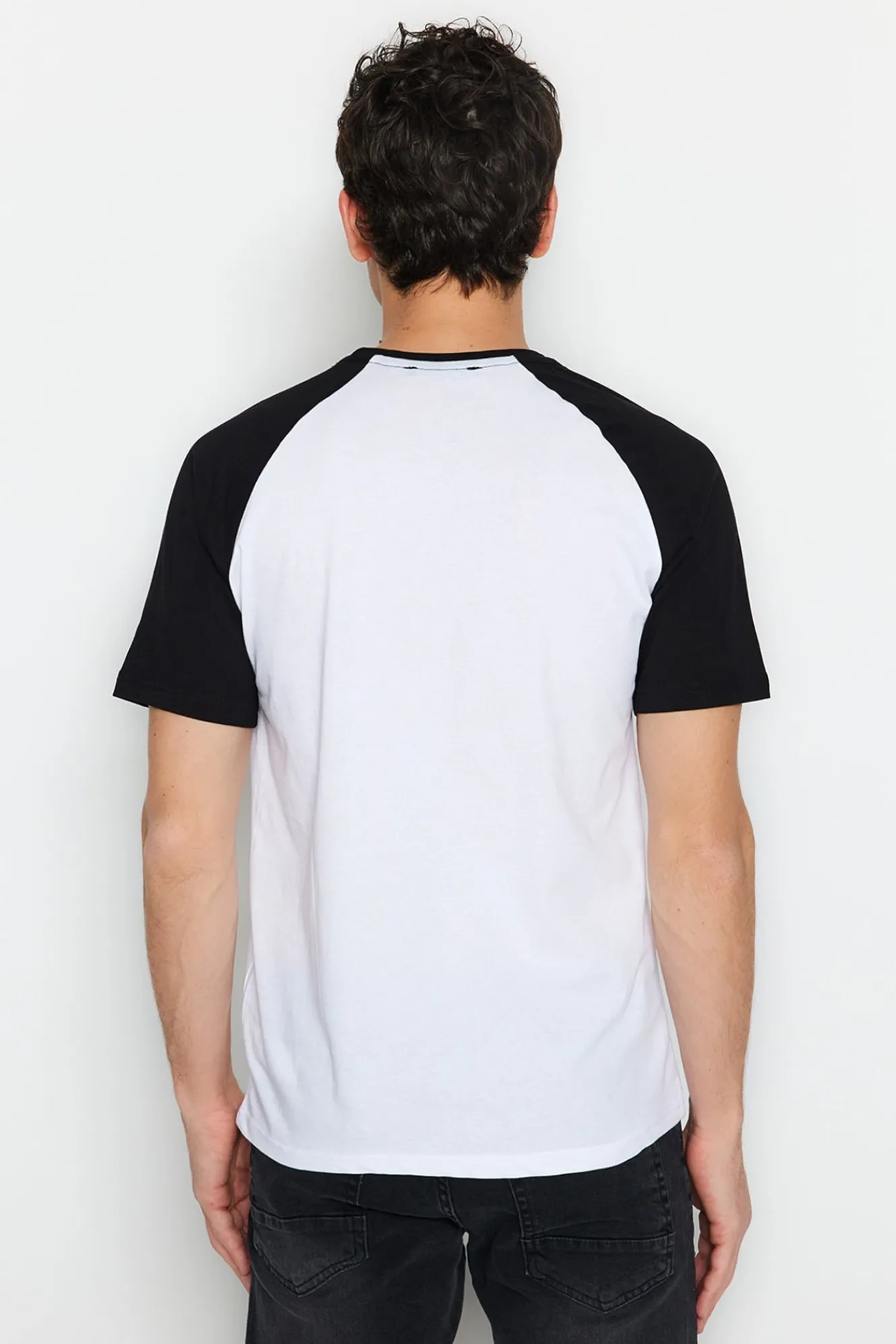 Trendyol Camiseta mangas bicolor^Hombre Camisetas