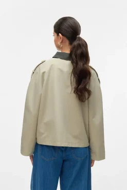 Vero Moda Cazadora corta cuello de solapa^Mujer Chaquetas
