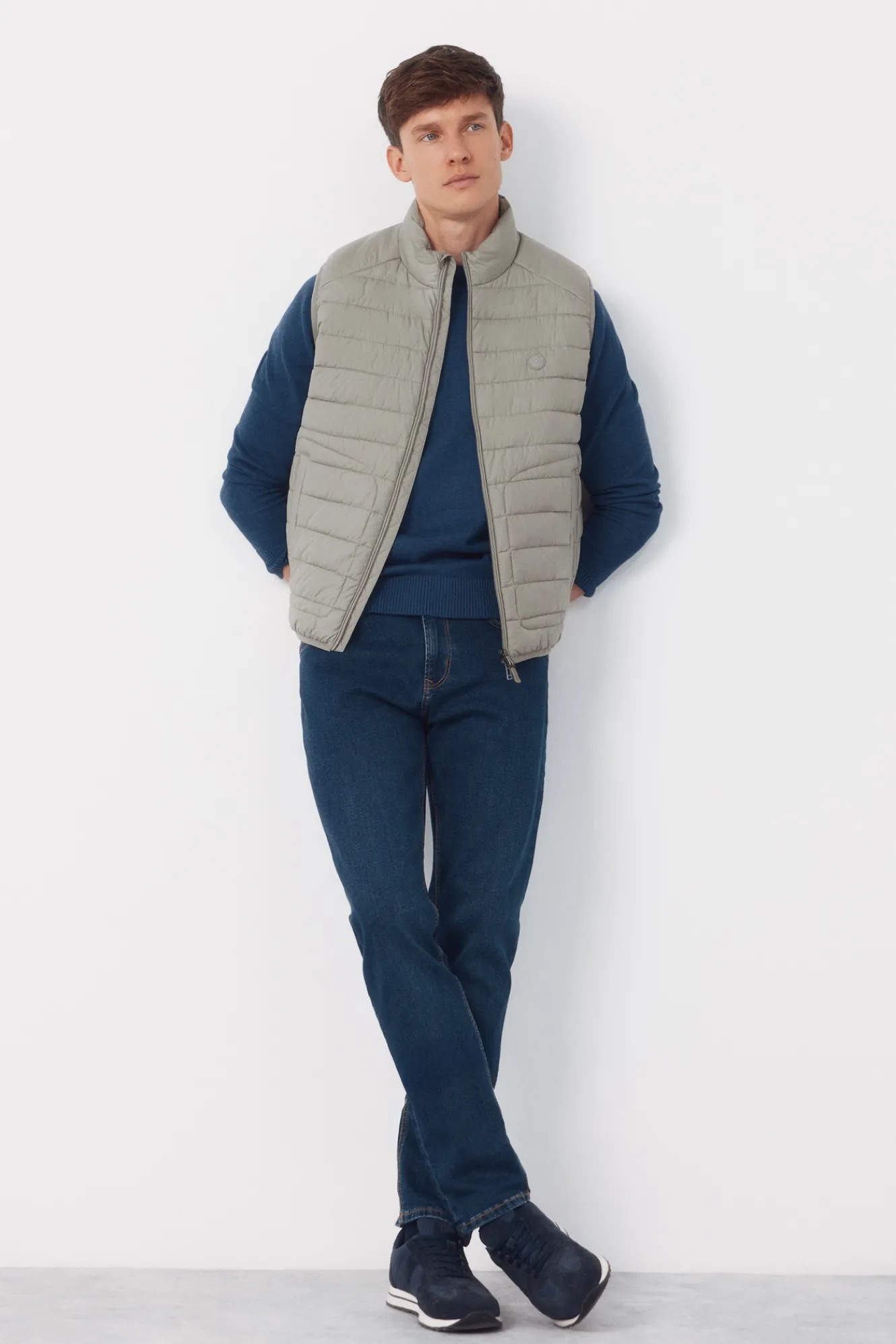 Cortefiel Chaleco acolchado ultralight^Hombre Cazadoras|Chalecos