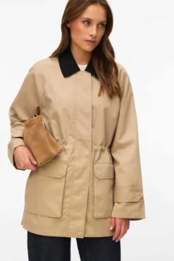 Vero Moda Chaqueta encerada y forro tartan^Mujer Chaquetas