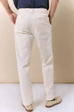 OOTO Chino con pinzas regular^Hombre Chinos