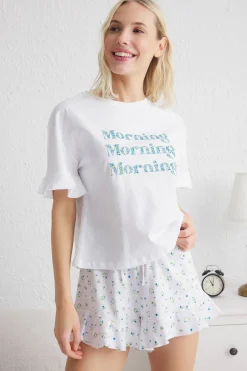 Trendyol Conjunto de pijama corto volantes floral^Mujer Pijamas