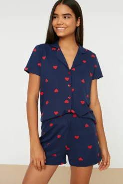 Trendyol Conjunto pijama camisero corto corazones^Mujer Pijamas