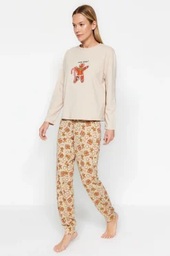 Trendyol Conjunto pijama Galleta jengibre Navidad beige^Mujer Pijamas
