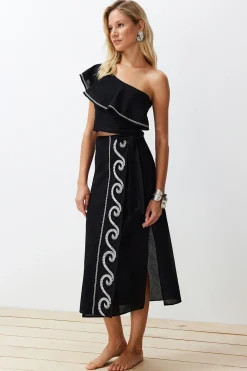 Trendyol Conjunto top asim&eacute;trico y falda^Mujer Camisetas|Faldas