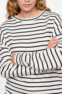 Pieces Cotton sweatshirt with striped print. Closed collar and long sleeves. Soft texture.^Mujer Sudaderas|Total Look