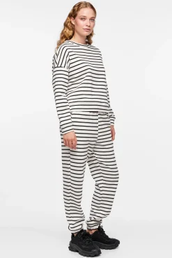 Pieces Cotton sweatshirt with striped print. Closed collar and long sleeves. Soft texture.^Mujer Sudaderas|Total Look