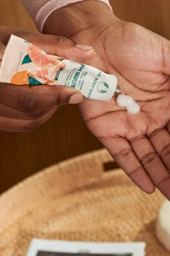 The Body Shop Crema de manos de Pomelo Rosa^Mujer Cosmética