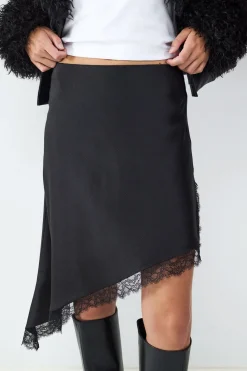 Balmohk Falda asim&eacute;trica satinada^Mujer Faldas