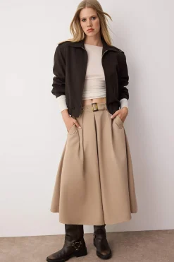 Trendyol Falda midi acampanada^Mujer Faldas