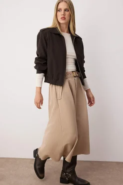 Trendyol Falda midi acampanada^Mujer Faldas