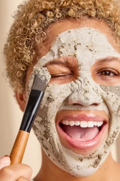 The Body Shop Mascarilla Cuidado Experto Purificante de Carbón del Himalaya^Mujer Cosmética