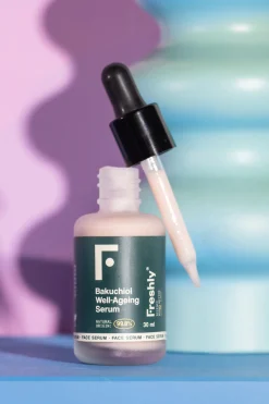 Freshly Cosmetics Mini s&eacute;rum de bakuchiol efecto Well Ageing (15ml)^Mujer Cosmética