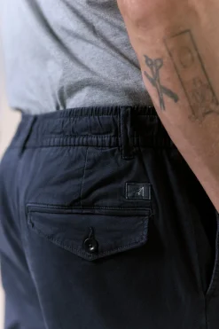 OOTO Pantalón con pinzas y cordones^Hombre Chinos