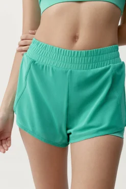 Born Living Yoga Pantal&oacute;n corto deportivo Padma 2.0 verde^Mujer Deporte