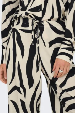 Only Pantal&oacute;n estampado floral^Mujer Pantalones|Total Look