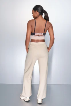 Dash and Stars Pantal&oacute;n recto ancho canal&eacute; beige^Mujer Deporte