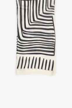 Cortefiel Pa&ntilde;uelo satinado geom&eacute;trico^Mujer Fulares