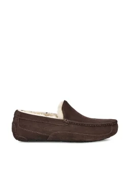 Ugg Slipper cerrada suede Ascot. Marca^Hombre Zapatillas De Casa