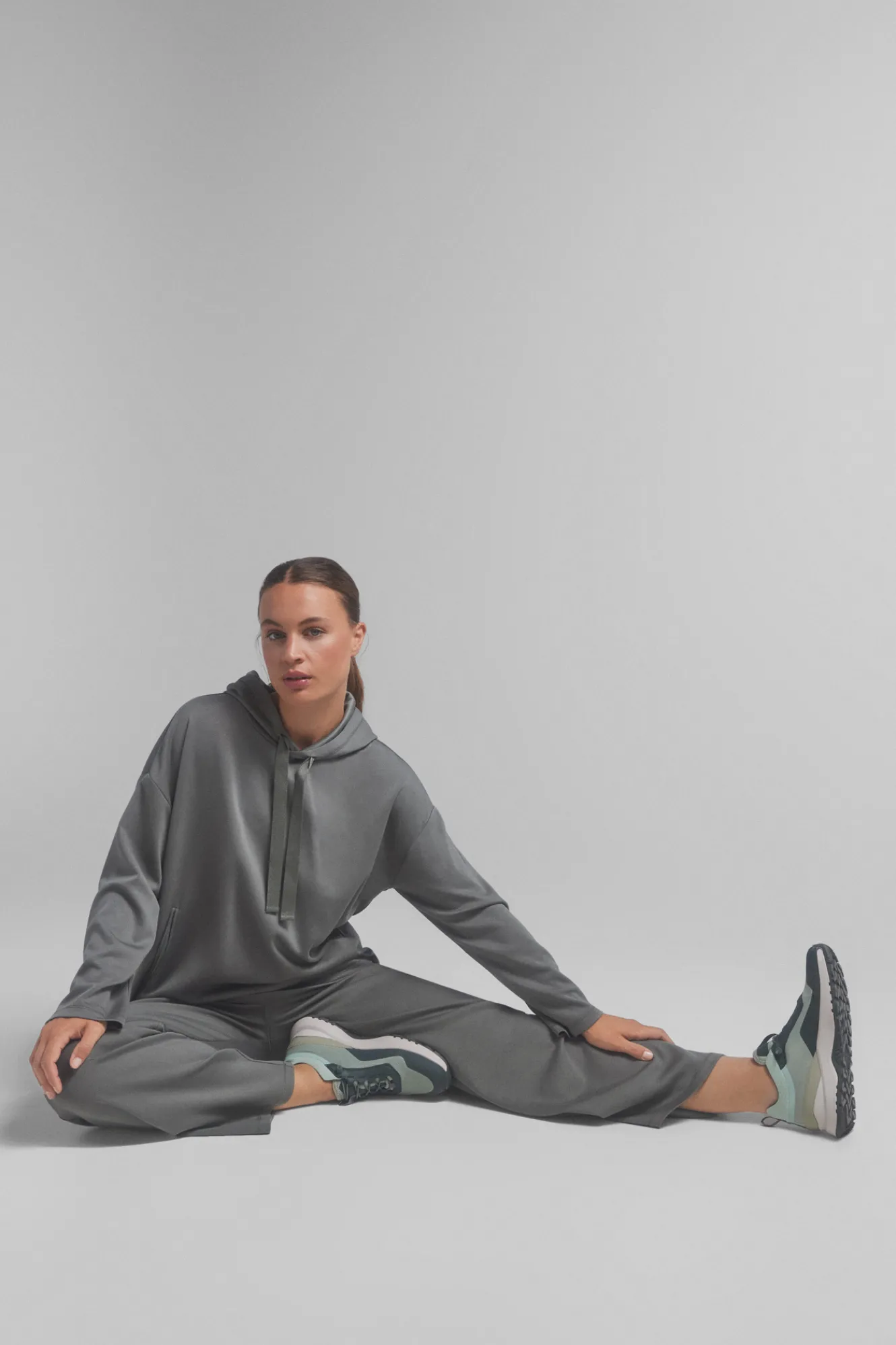 Dash and Stars Sudadera capucha suave kaki^Mujer Deporte