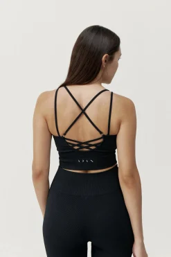 Born Living Yoga Sujetador top deportivo India^Mujer Deporte