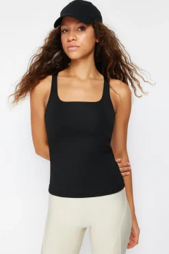 Trendyol Top deportivo con sujetador^Mujer Deporte|Sujetadores