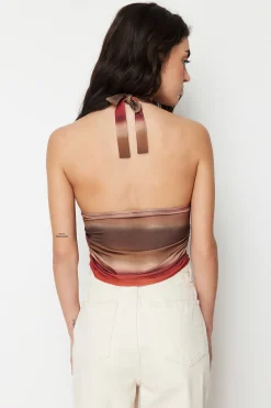 Trendyol Top espalda descubierta^Mujer Camisetas