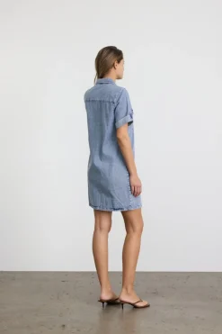 Noisy May Vestido corto vaquero con manga corta, cuello y bolsillos frontales^Mujer Vestidos Y Monos