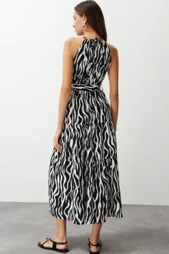 Trendyol Vestido maxi cuello halter^Mujer Vestidos Y Monos